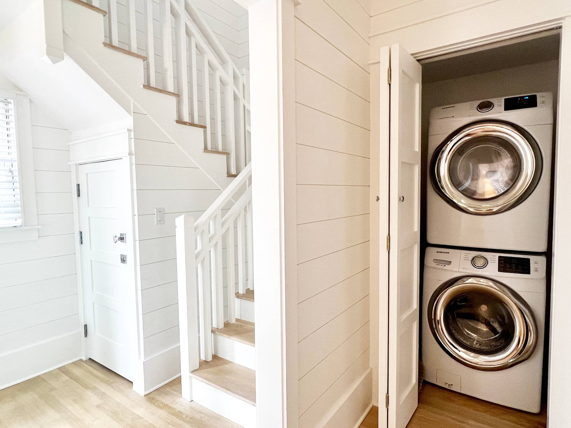 Toes in the Water Home - Image 14