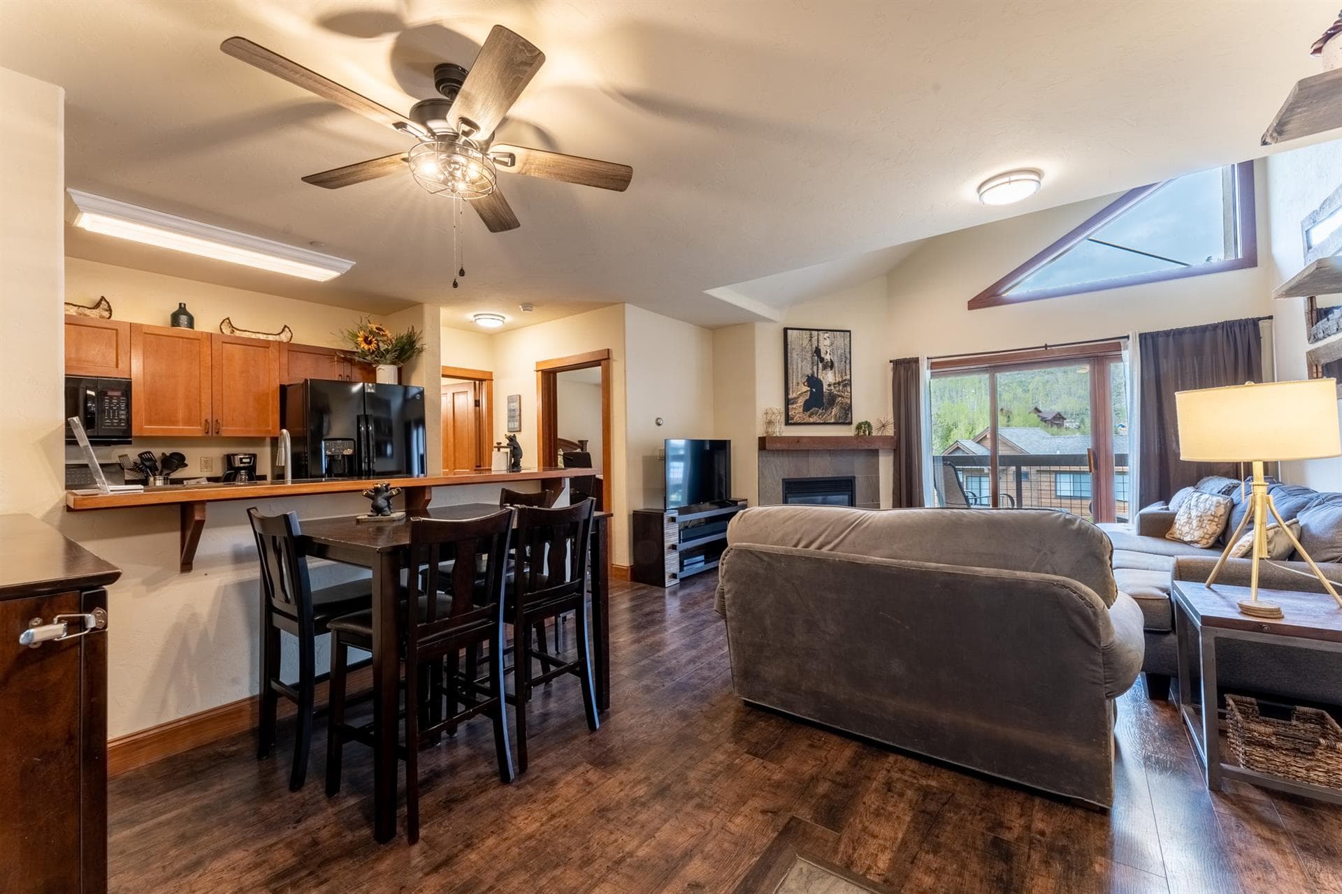 Misty Mountain House - Image 5