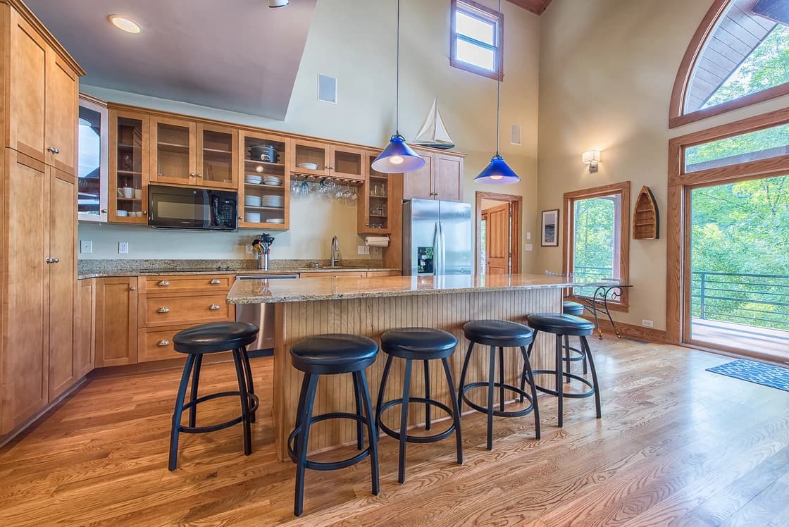 Mi Casa, Su Casa - Image 5