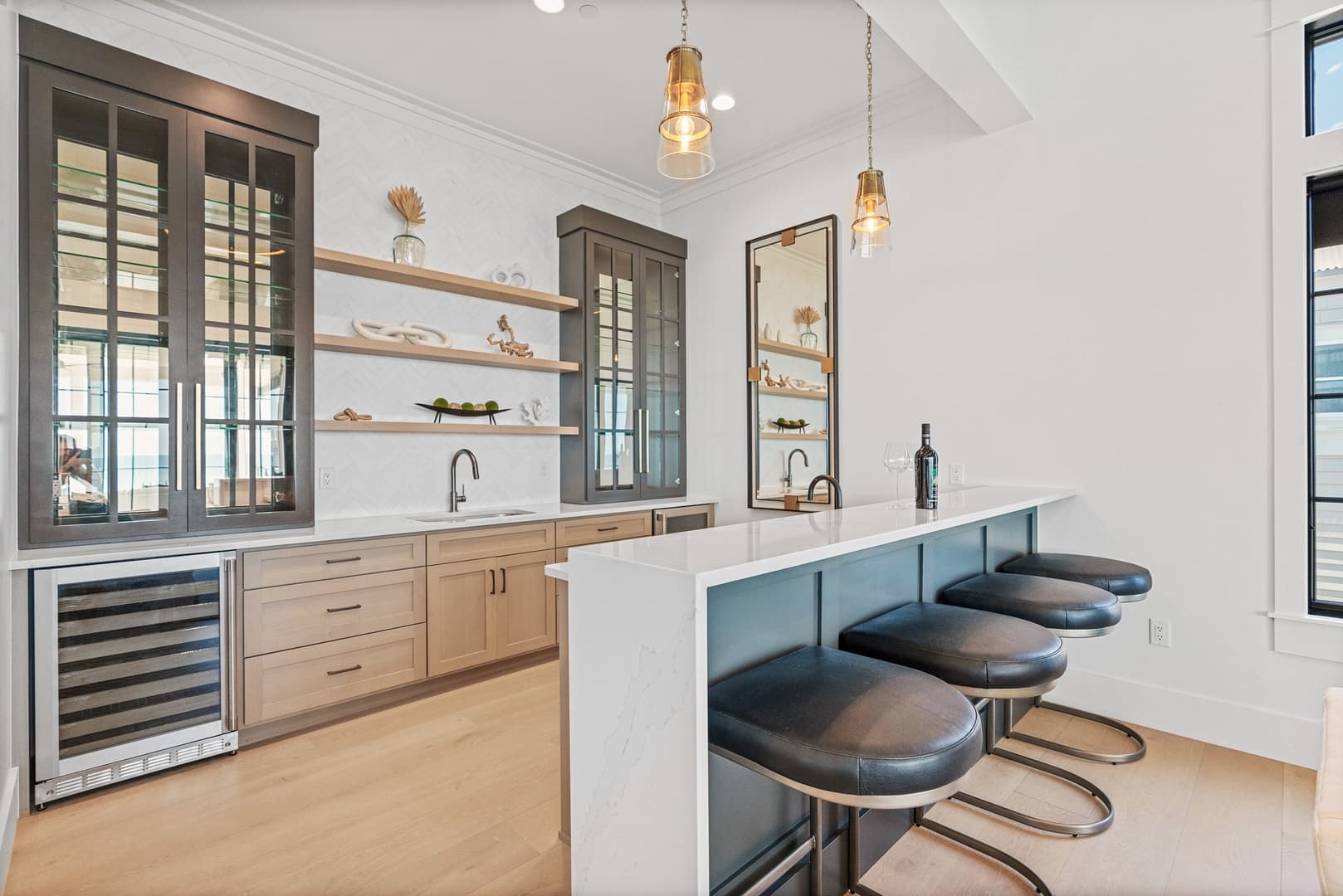 Grand Pearl - Image 112