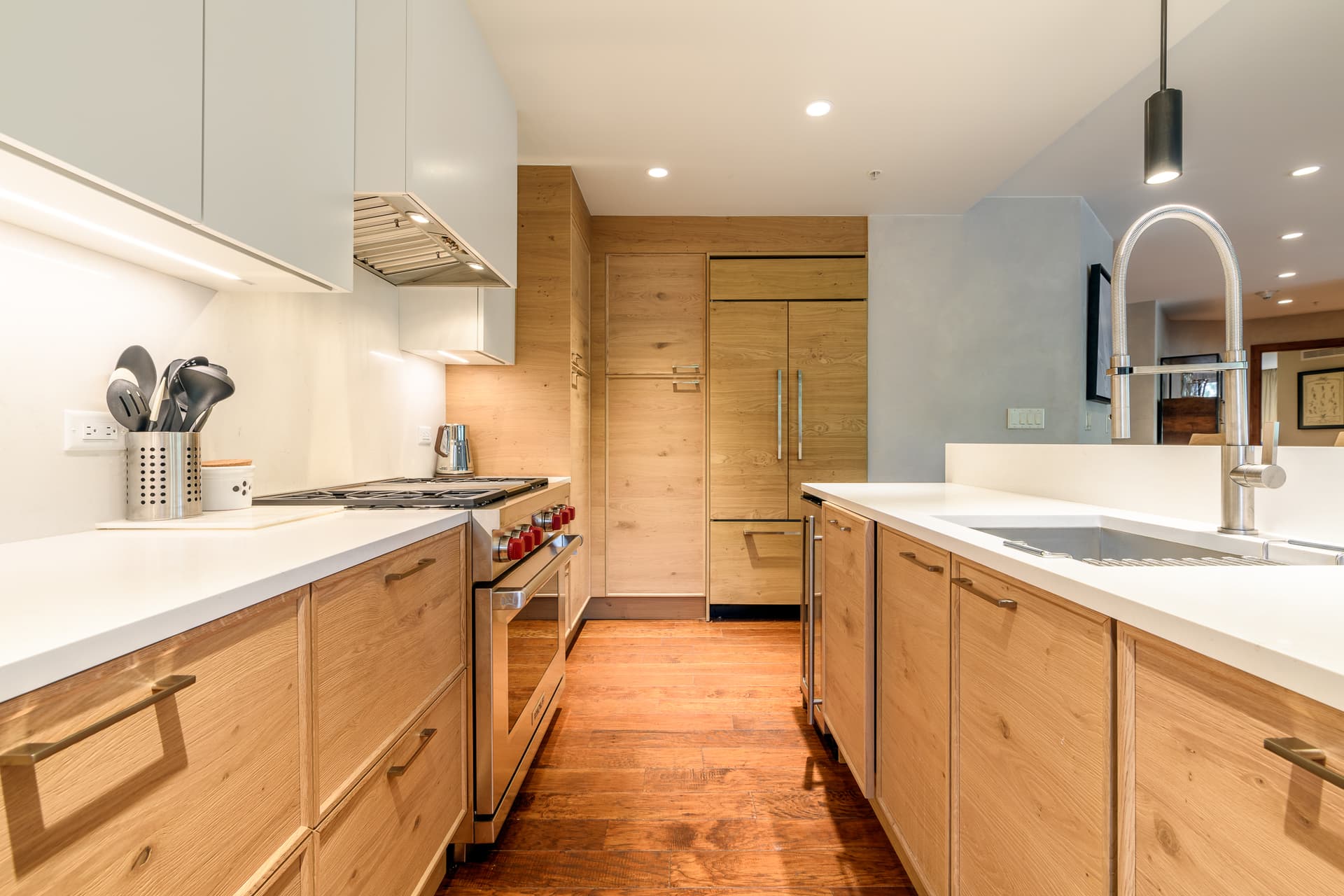 White Chutes at the Ritz-Carlton - Image 22