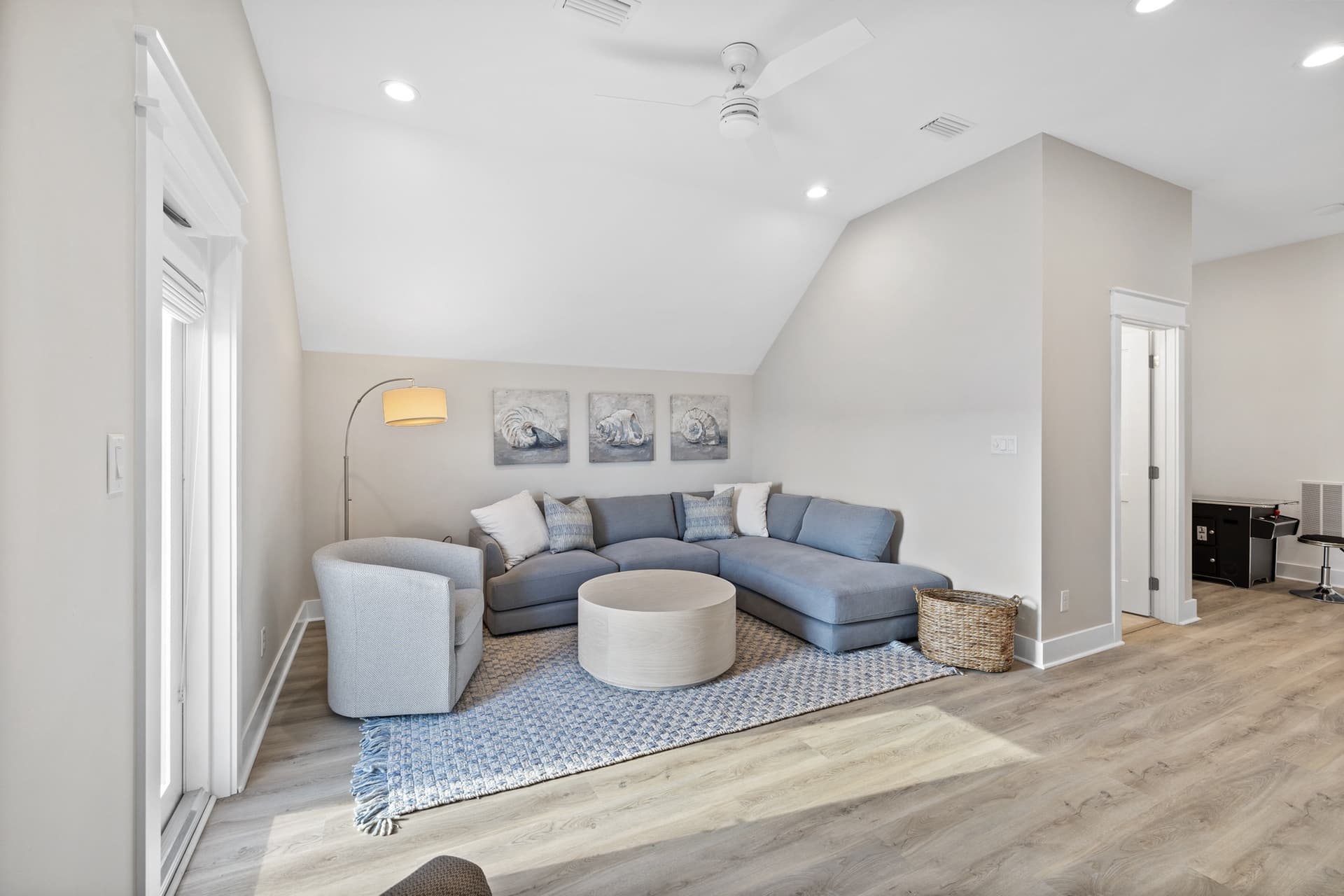 Idyll Time - Image 47