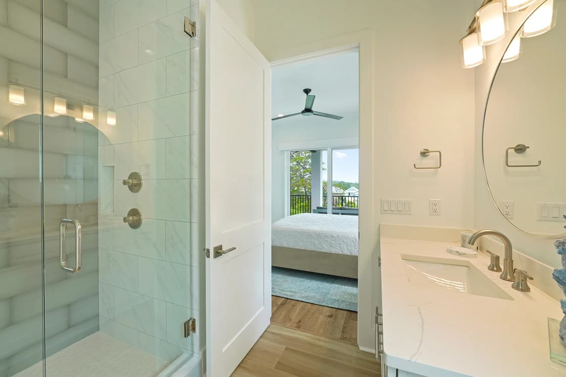 Serenity Skies - Image 45