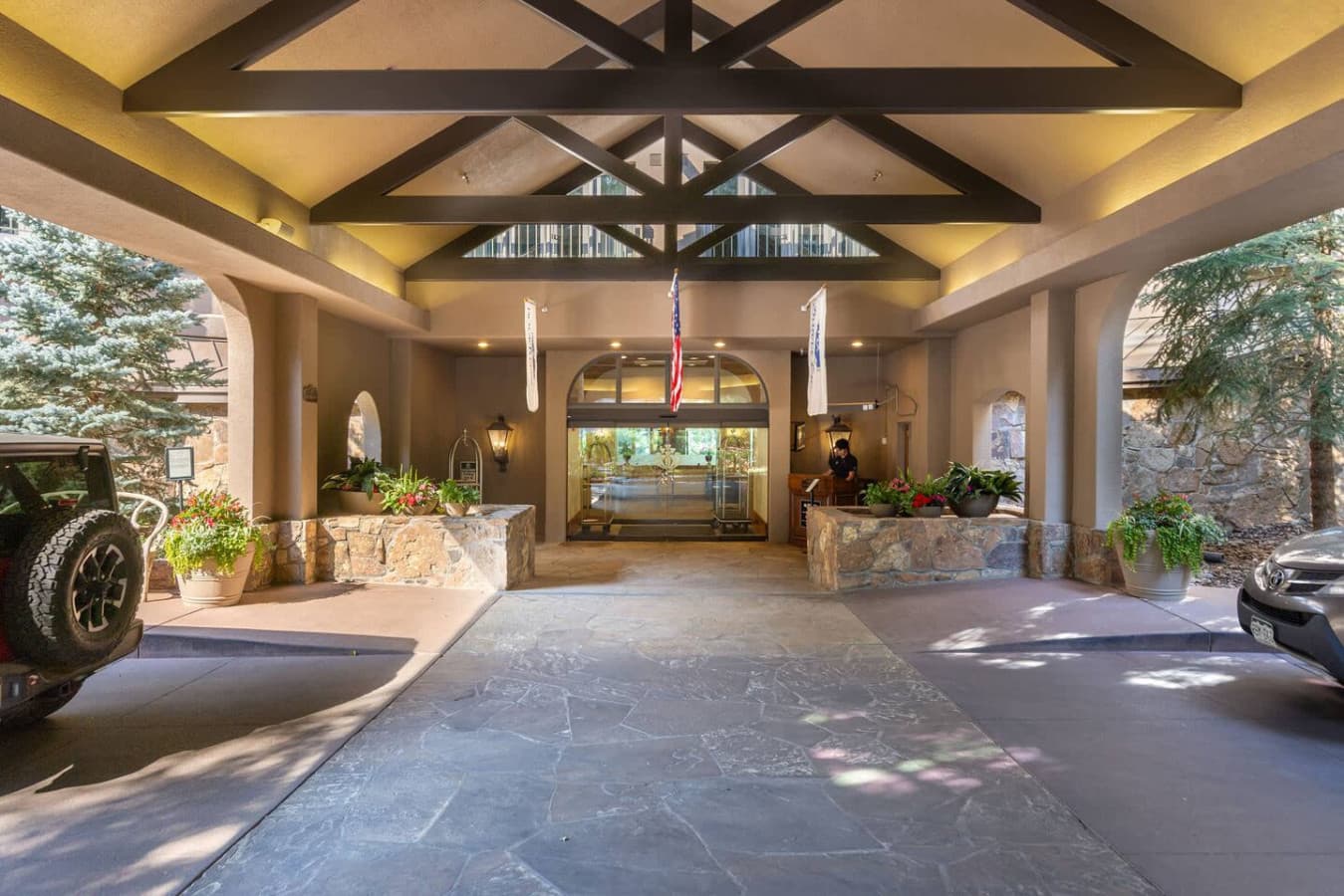 Pines Lodge - Image 36
