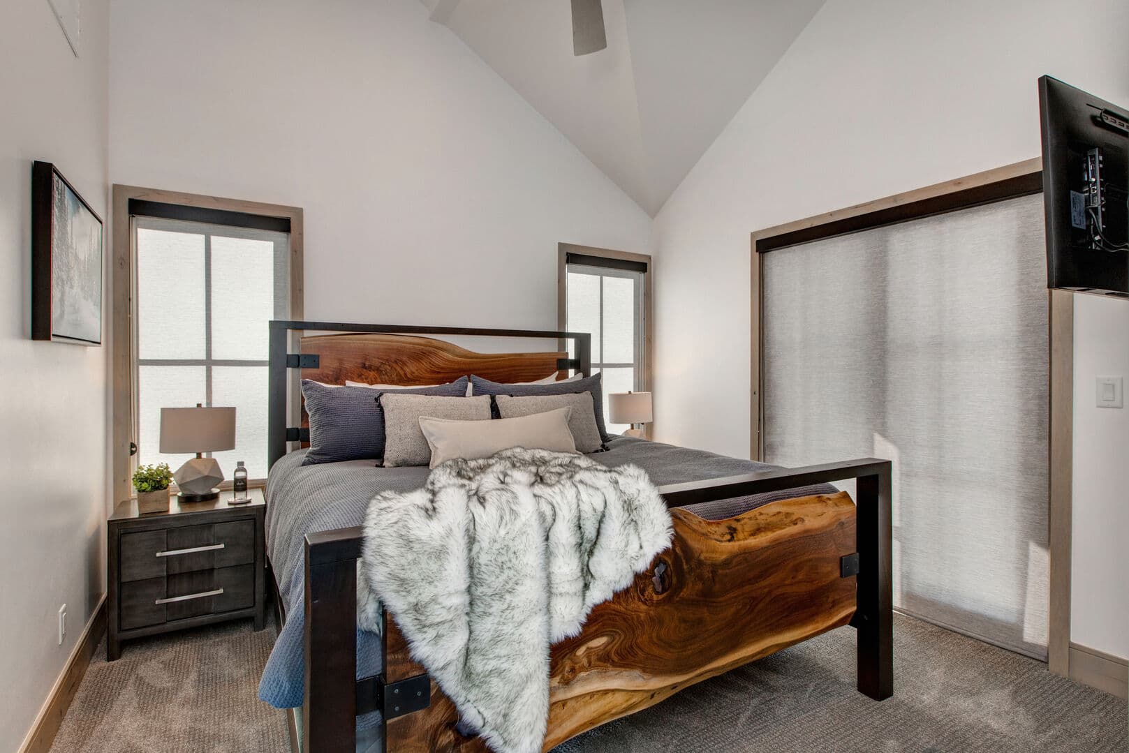 Kings Crown - Image 20