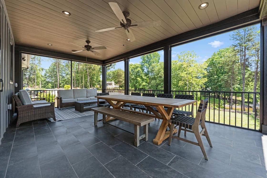 Lakefront Serenity Lodges - Image 56