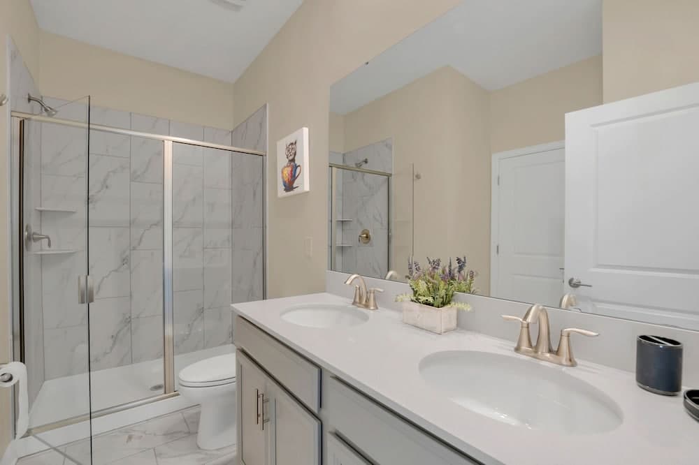 Magical Family Home - Image 48