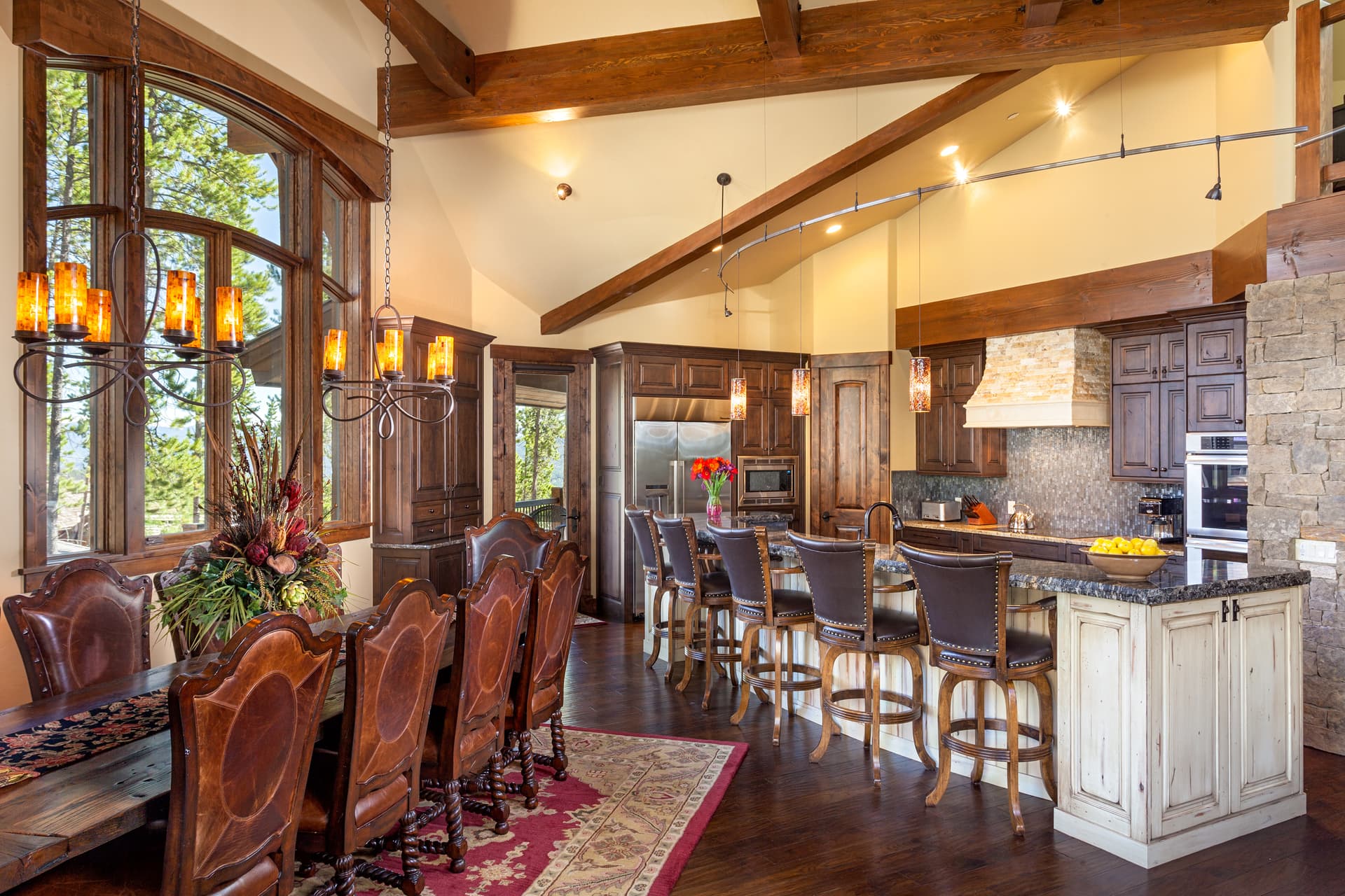 Slopeside Manor - Image 5