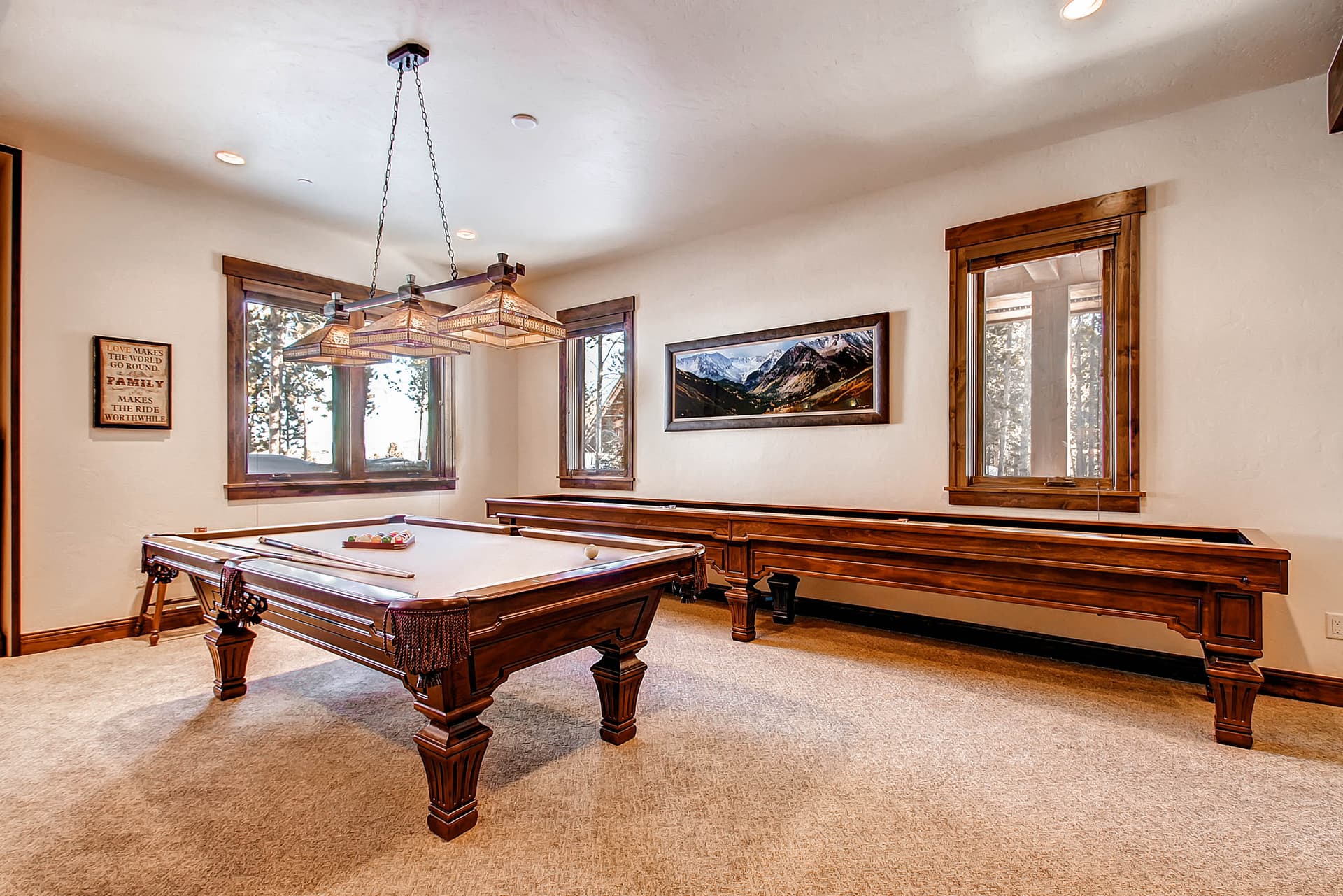 Slopeside Manor - Image 36