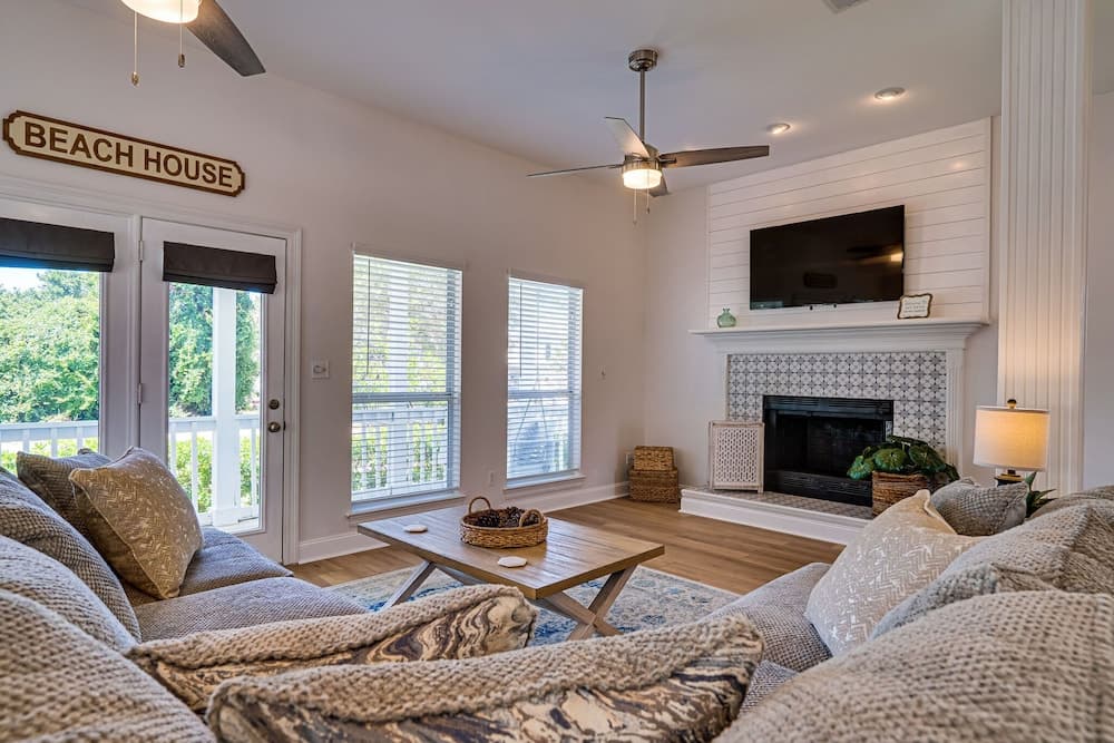 Magnolia Charms - Image 3