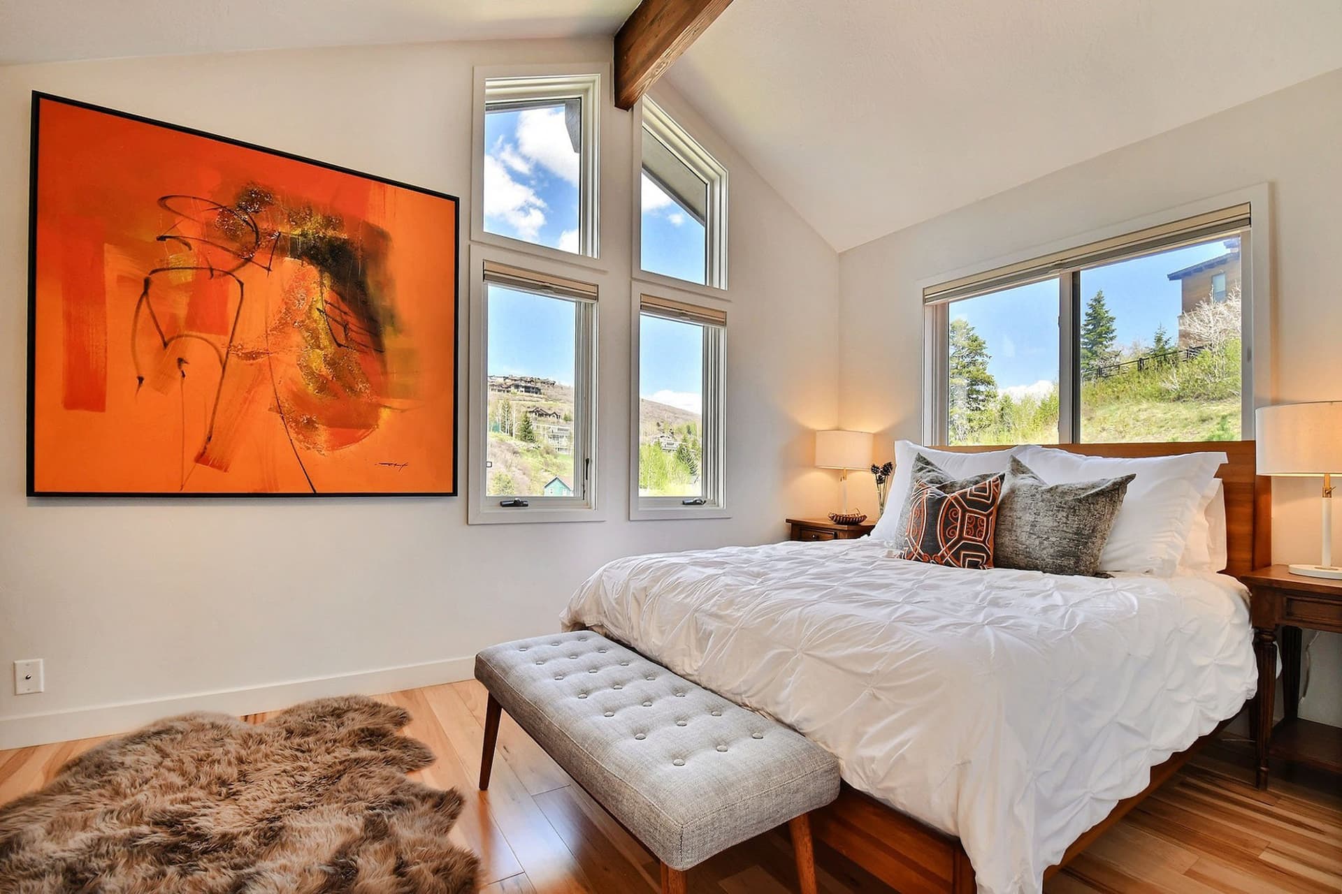 Main Street Retreat - Image 11