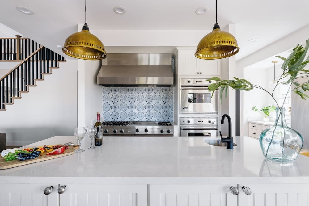 Majestic Mountain Mansion - Image 11