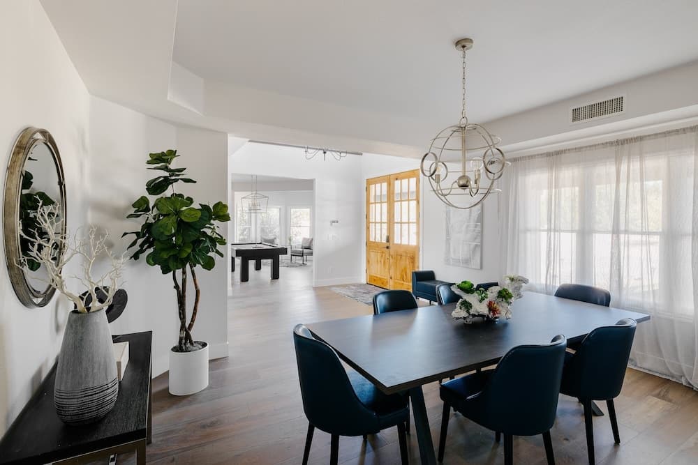 Majestic Mountain Mansion - Image 13