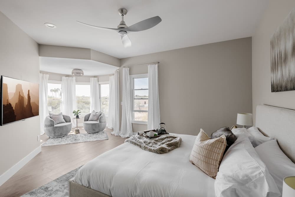 Majestic Mountain Mansion - Image 22