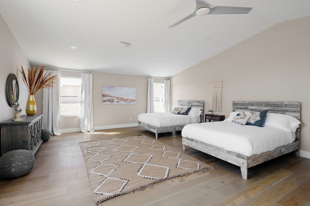 Majestic Mountain Mansion - Image 37