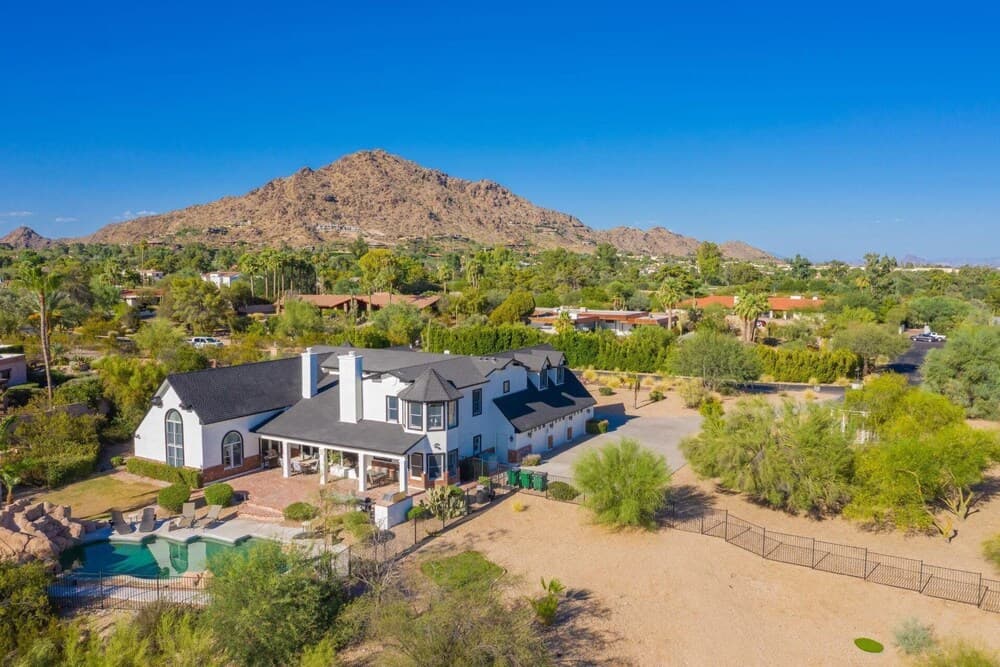 Majestic Mountain Mansion - Image 53