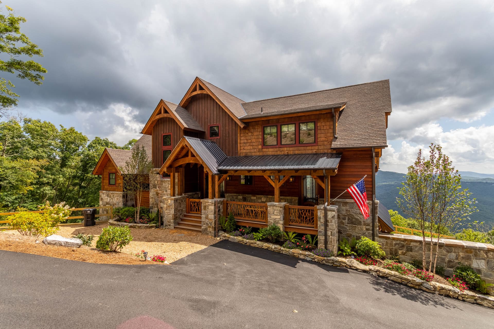 Majestic View Place - Image 2