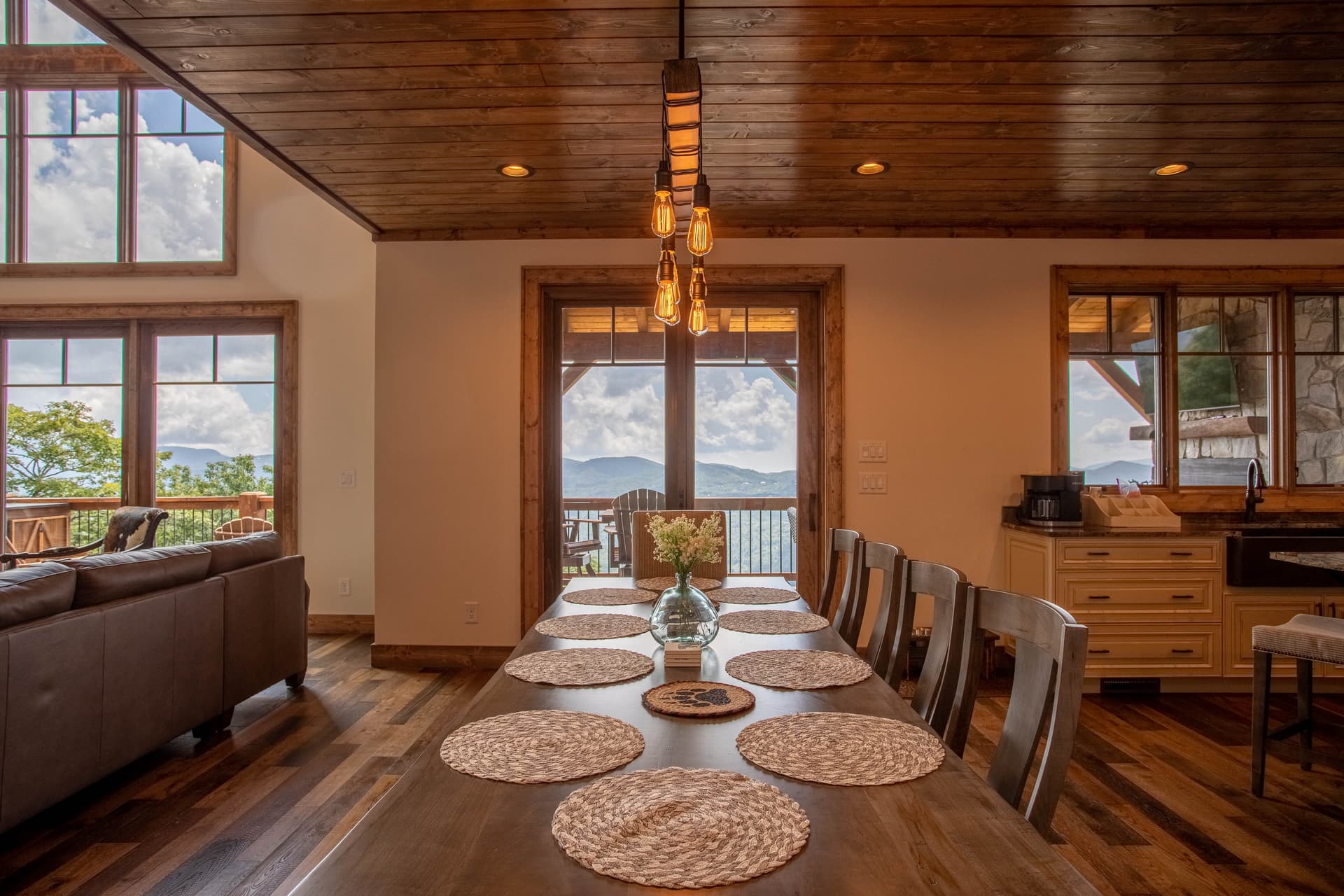 Majestic View Place - Image 8