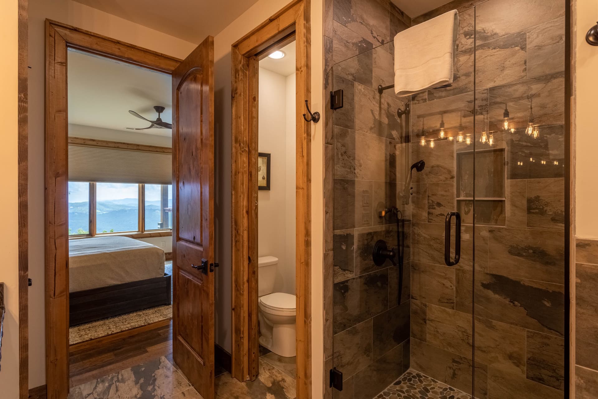 Majestic View Place - Image 30