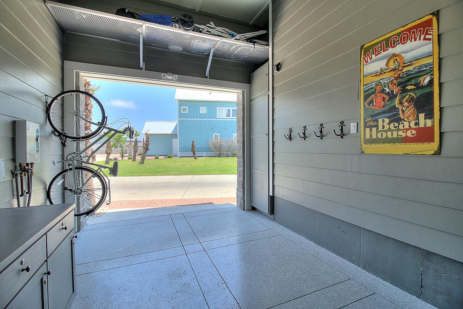 Making Waves - Image 28