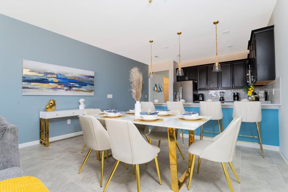 Marvelous Condo #9343 - Image 5