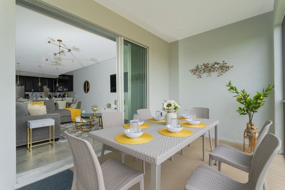 Marvelous Condo #9343 - Image 2