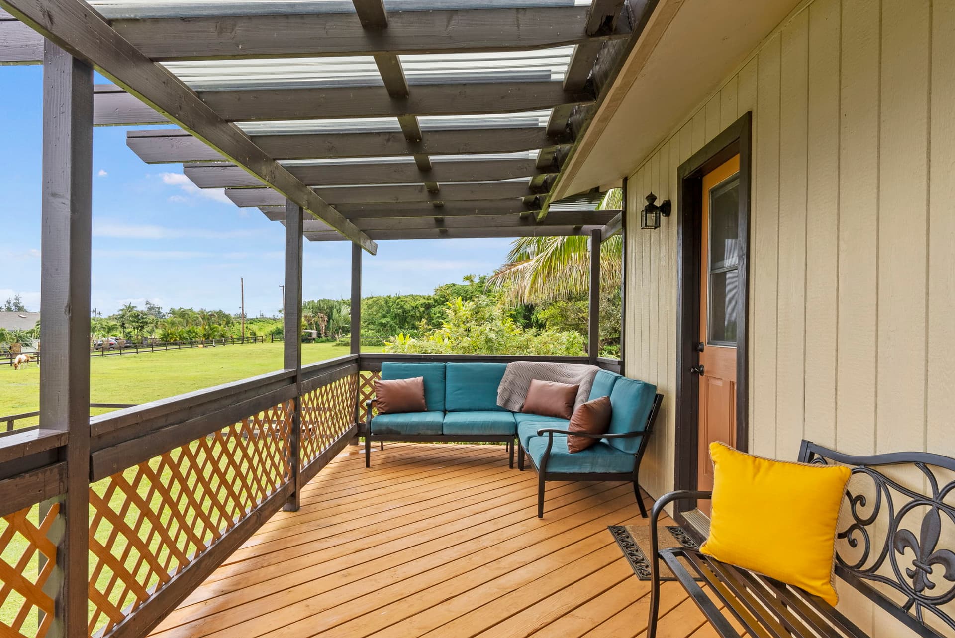 Mau Loa Hale - Image 31