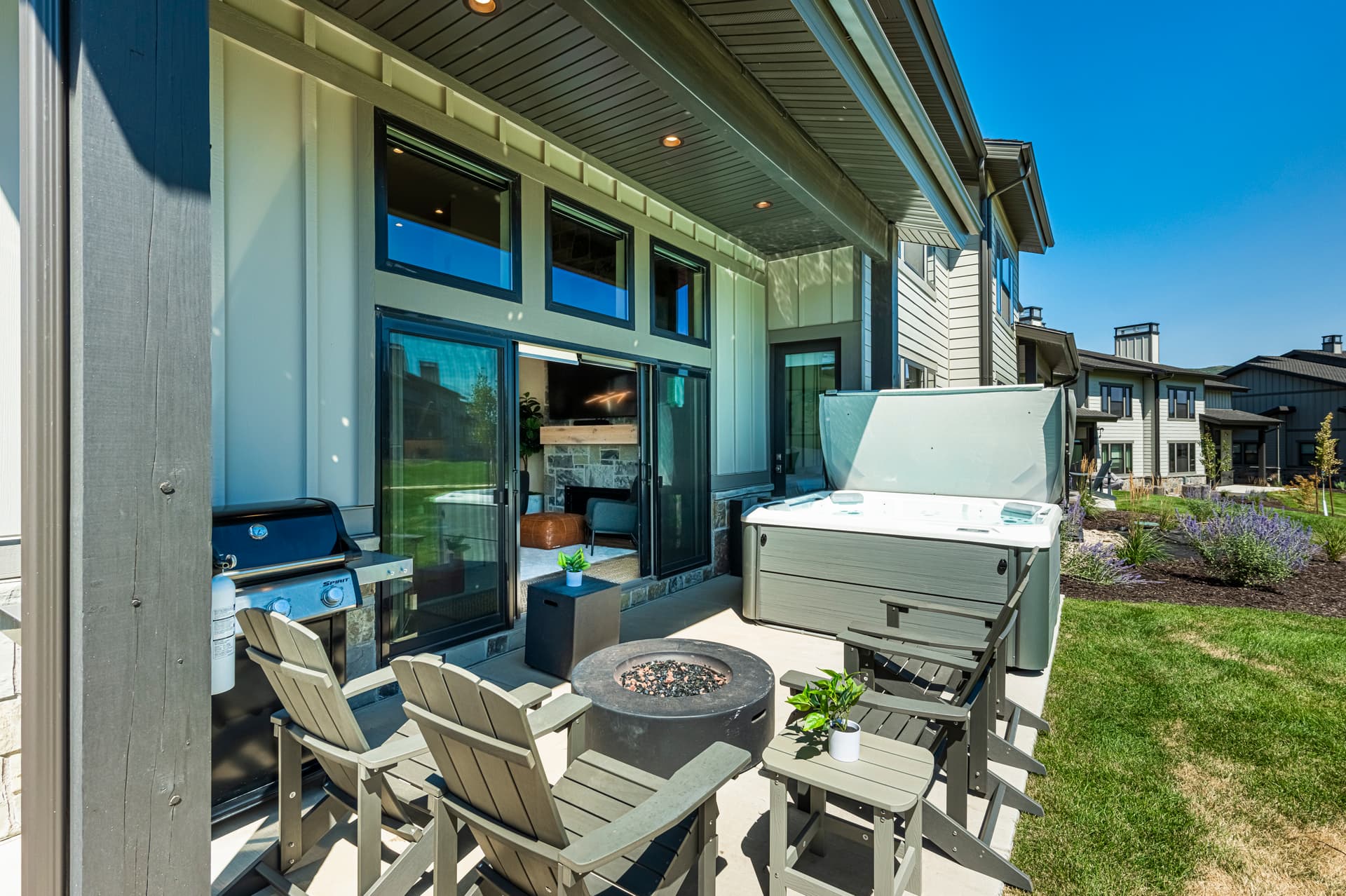 Mayflower Lakeside #1043 - Image 37