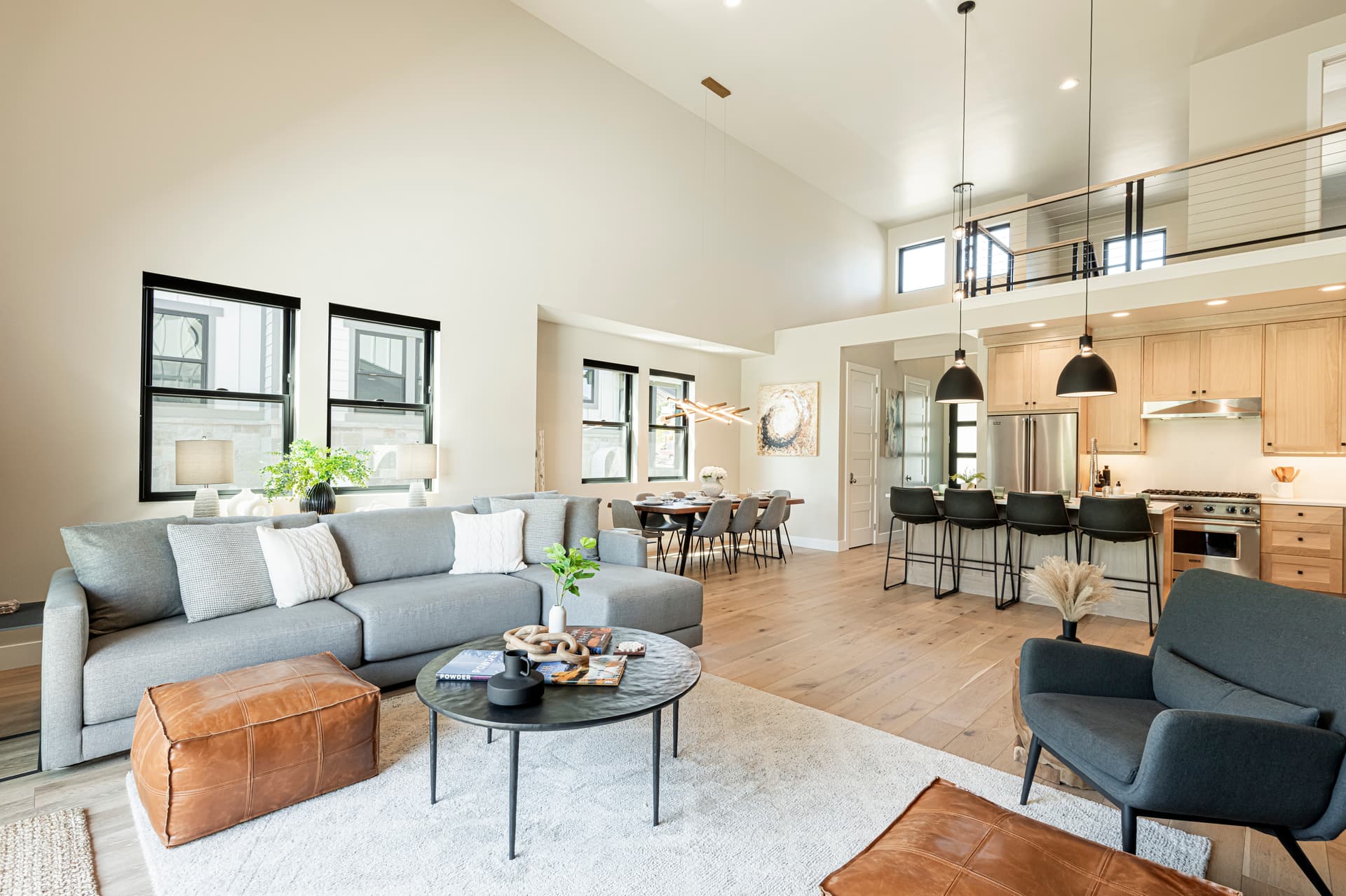 Mayflower Lakeside #1043 - Image 5