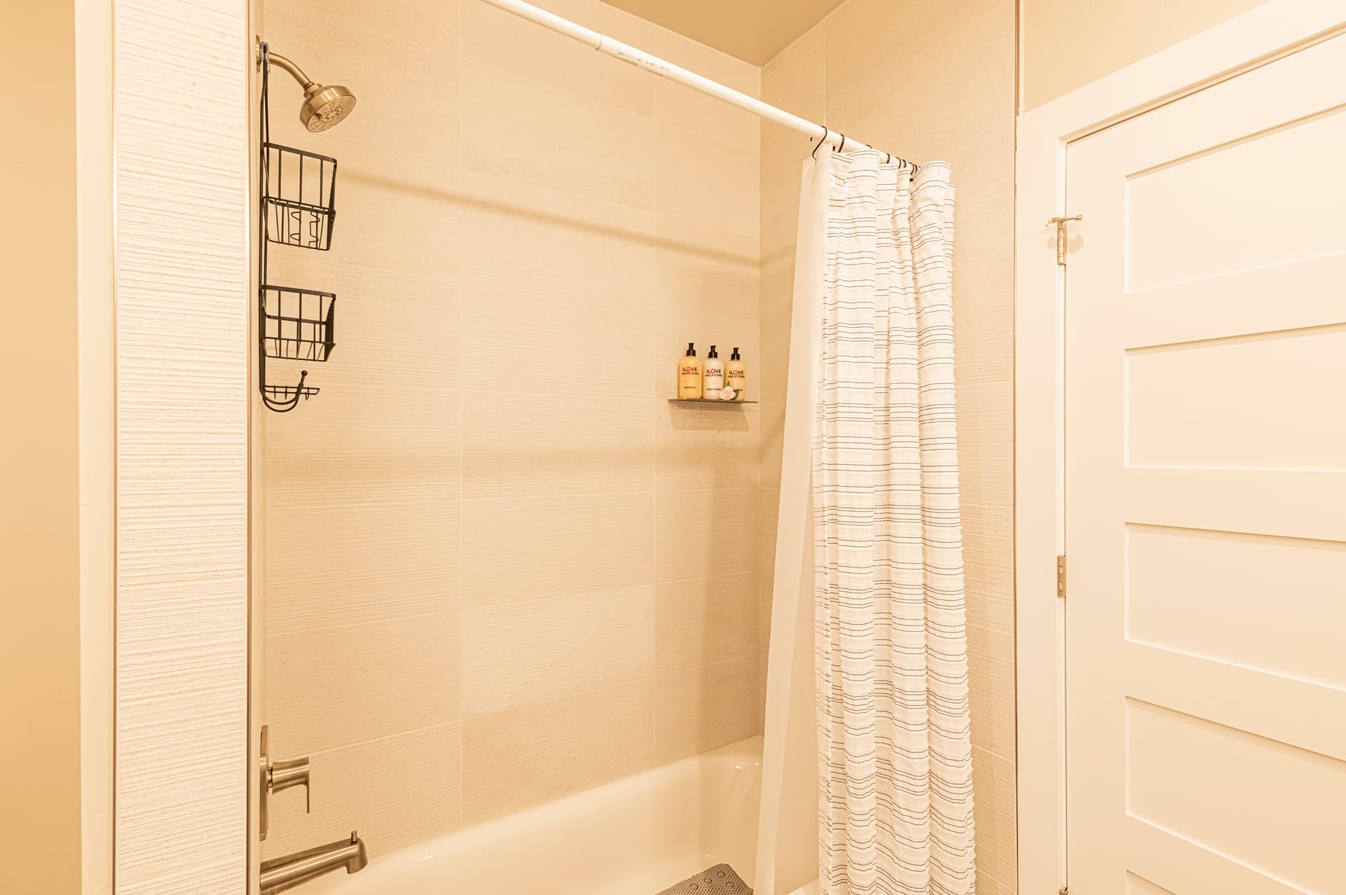 Mayflower Lakeside #1043 - Image 35