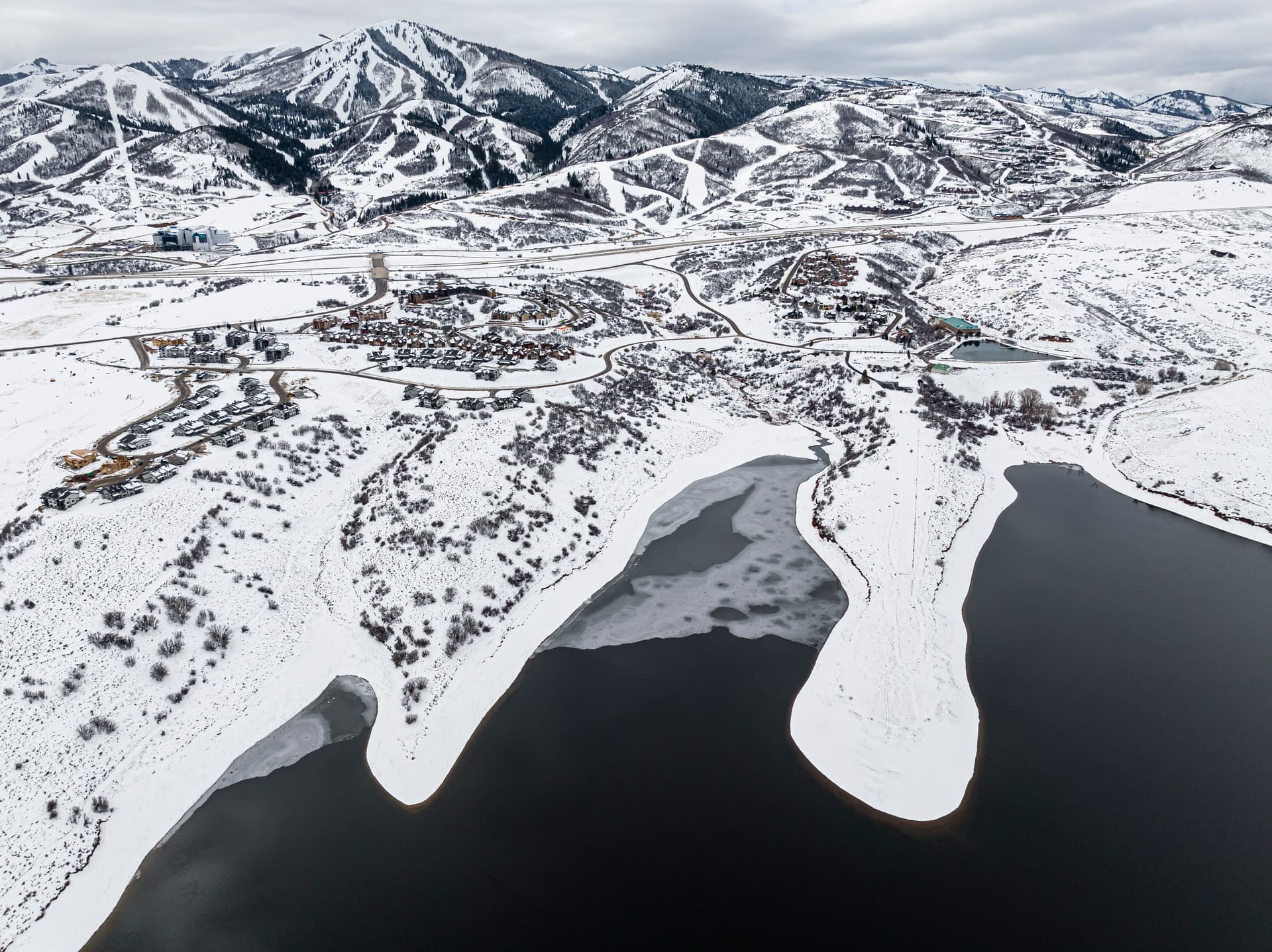 Mayflower Lakeside #1043 - Image 41