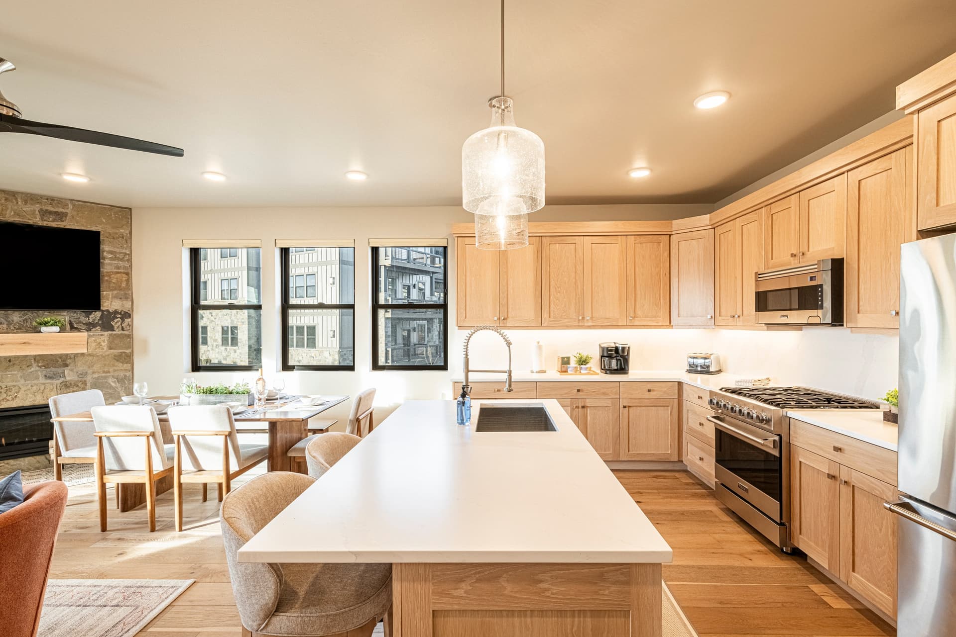 Mayflower Lakeside #45-202 - Image 5