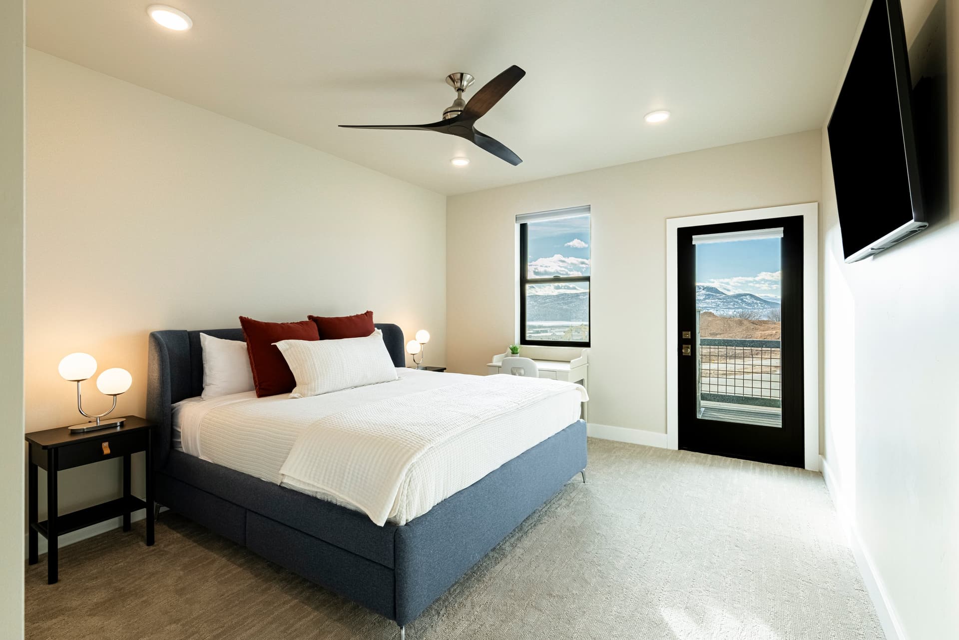 Mayflower Lakeside #45-202 - Image 4