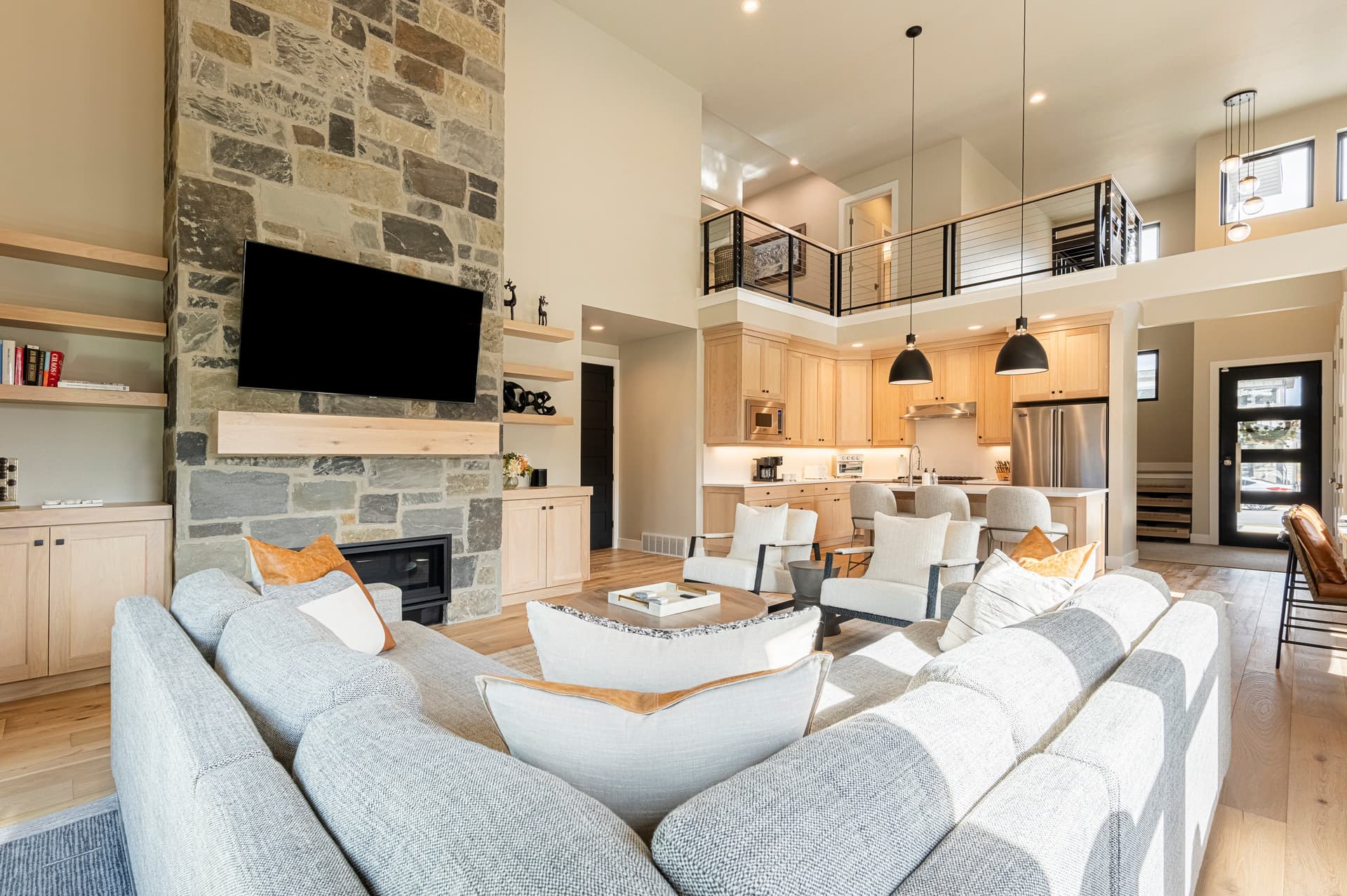 Mayflower Lakeside #938 - Image 2