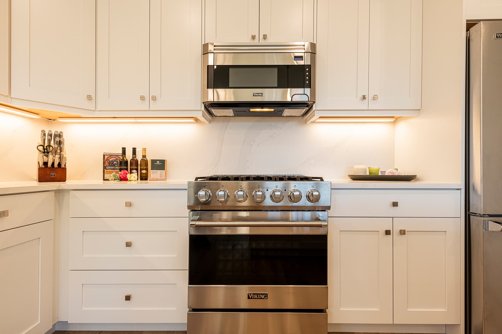 Lakeside Haven - Image 19