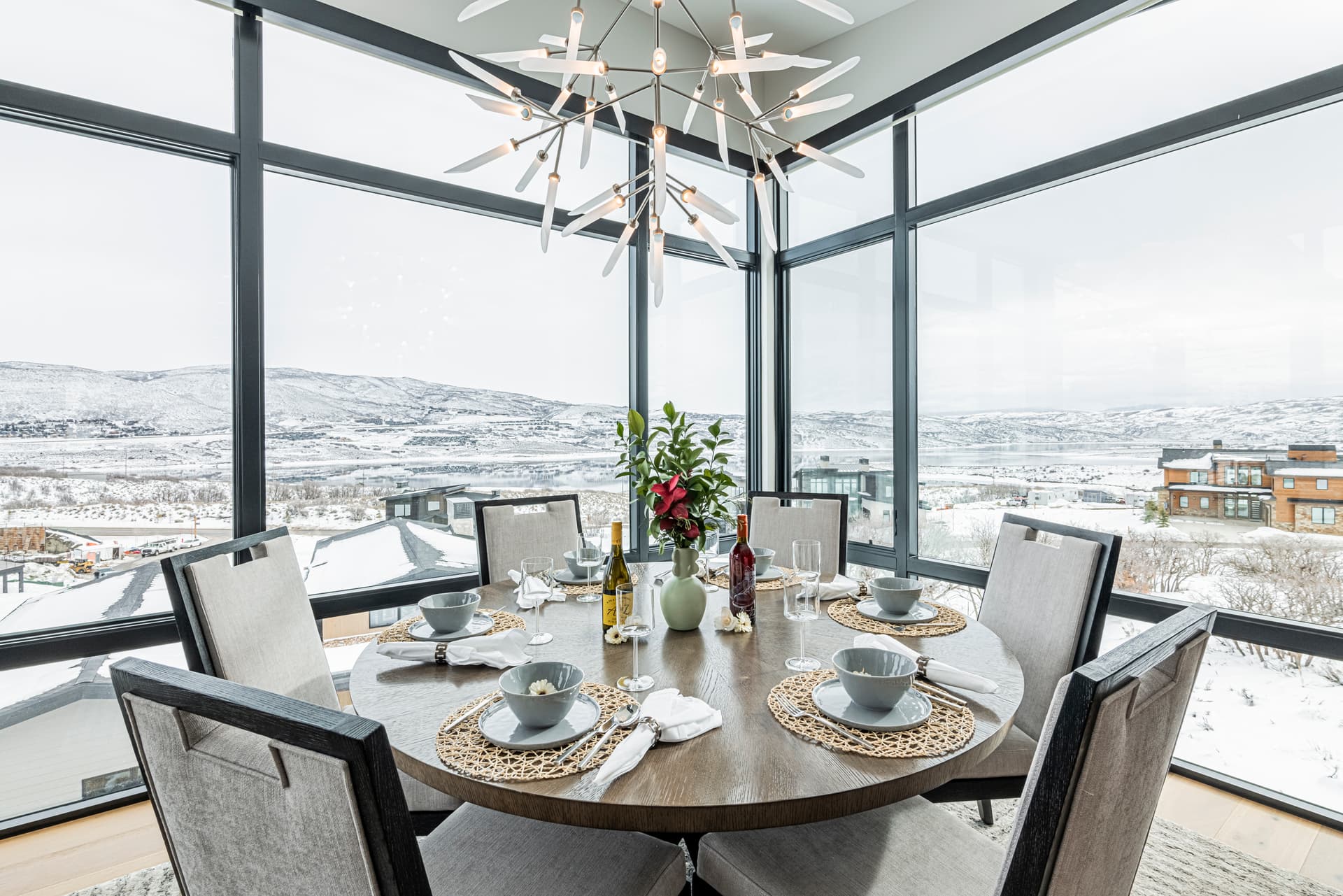 Mayflower Moose Tracks - Image 9