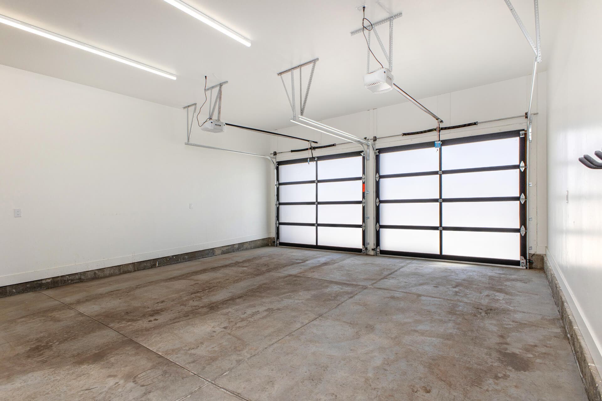 Mayflower Village #1032 - Image 31