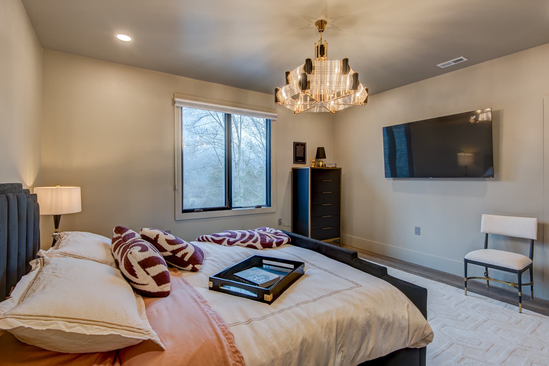 Maynard V at Elk Creek - Image 30