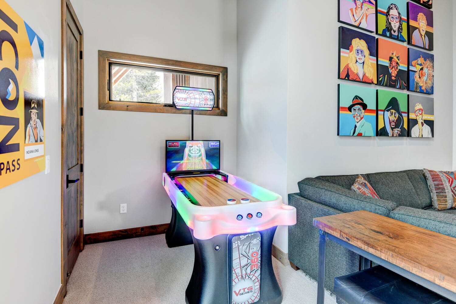 Meadow Glade Pond Chalet - Image 35