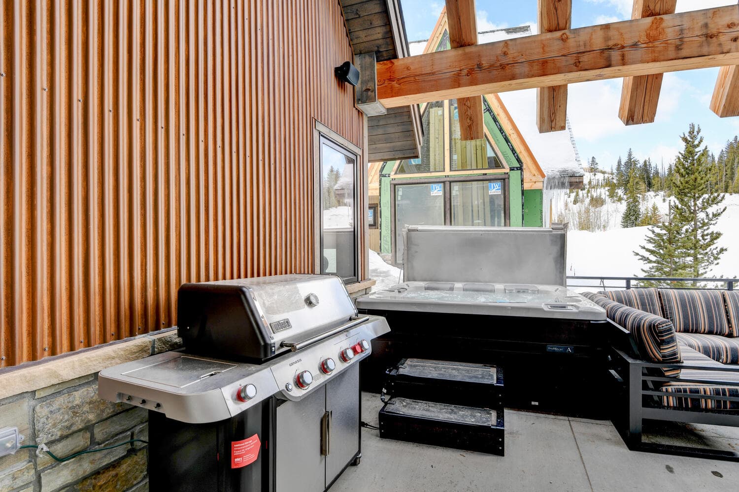 Meadow Glade Pond Chalet - Image 44