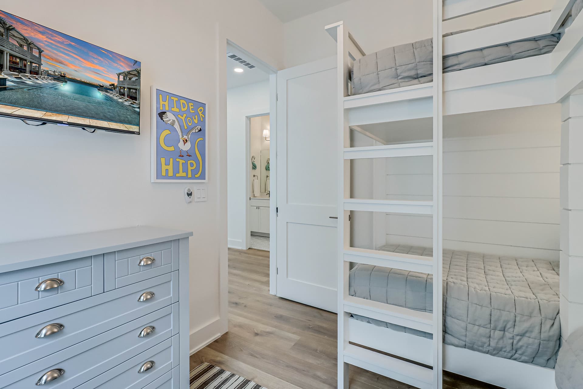 Meet Out Back - Image 30