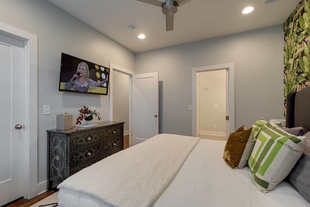 Melodic Skyline - Image 10