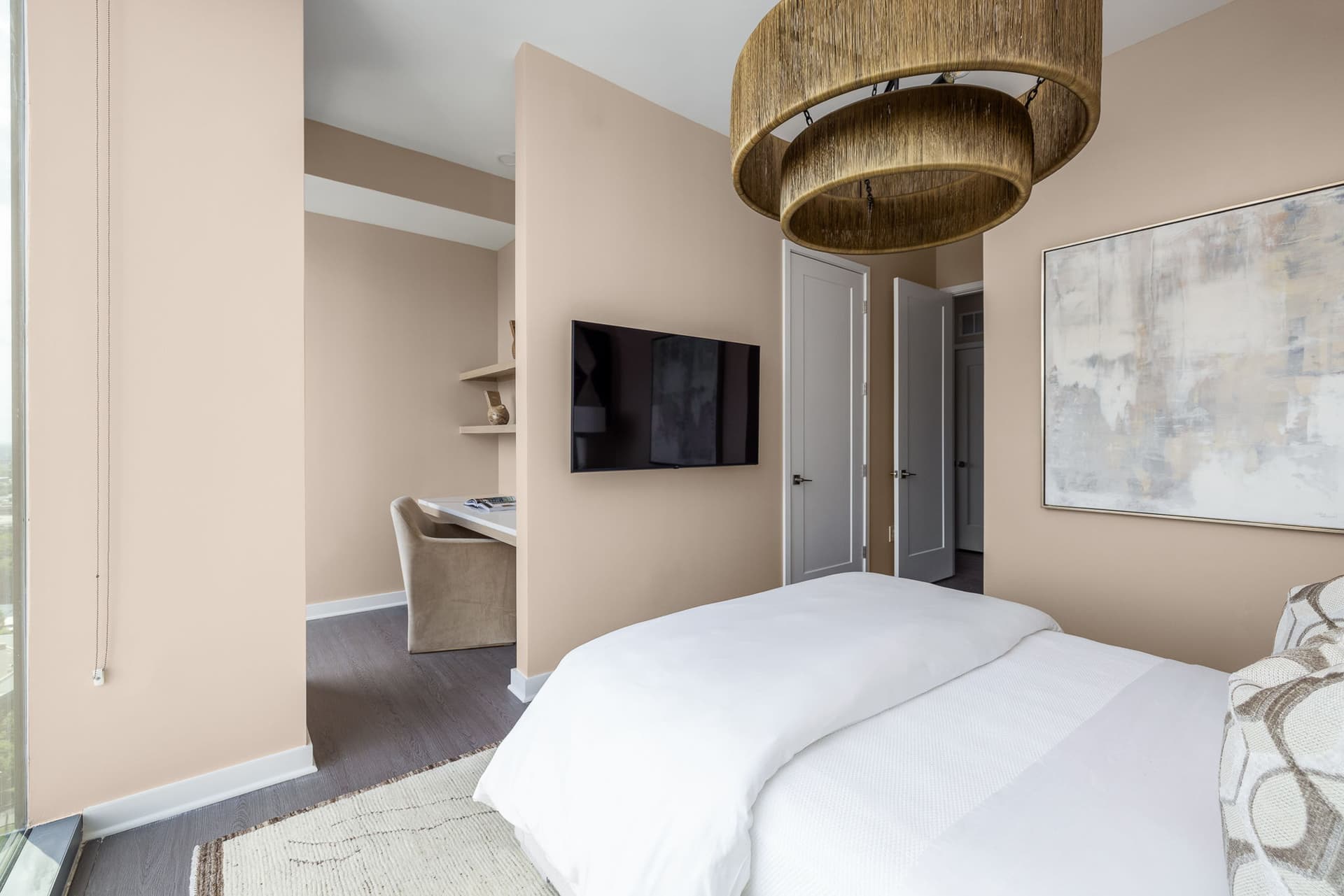 Midtown Sunset - Image 12