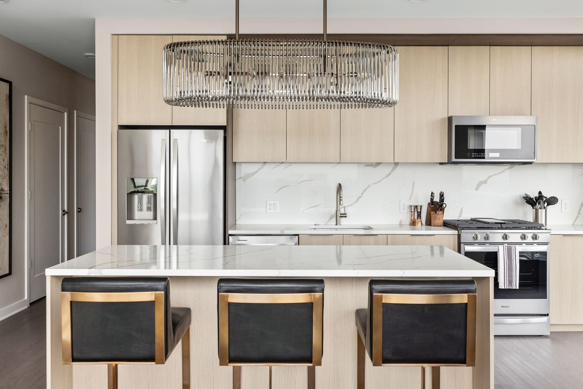 Midtown Sunset - Image 5