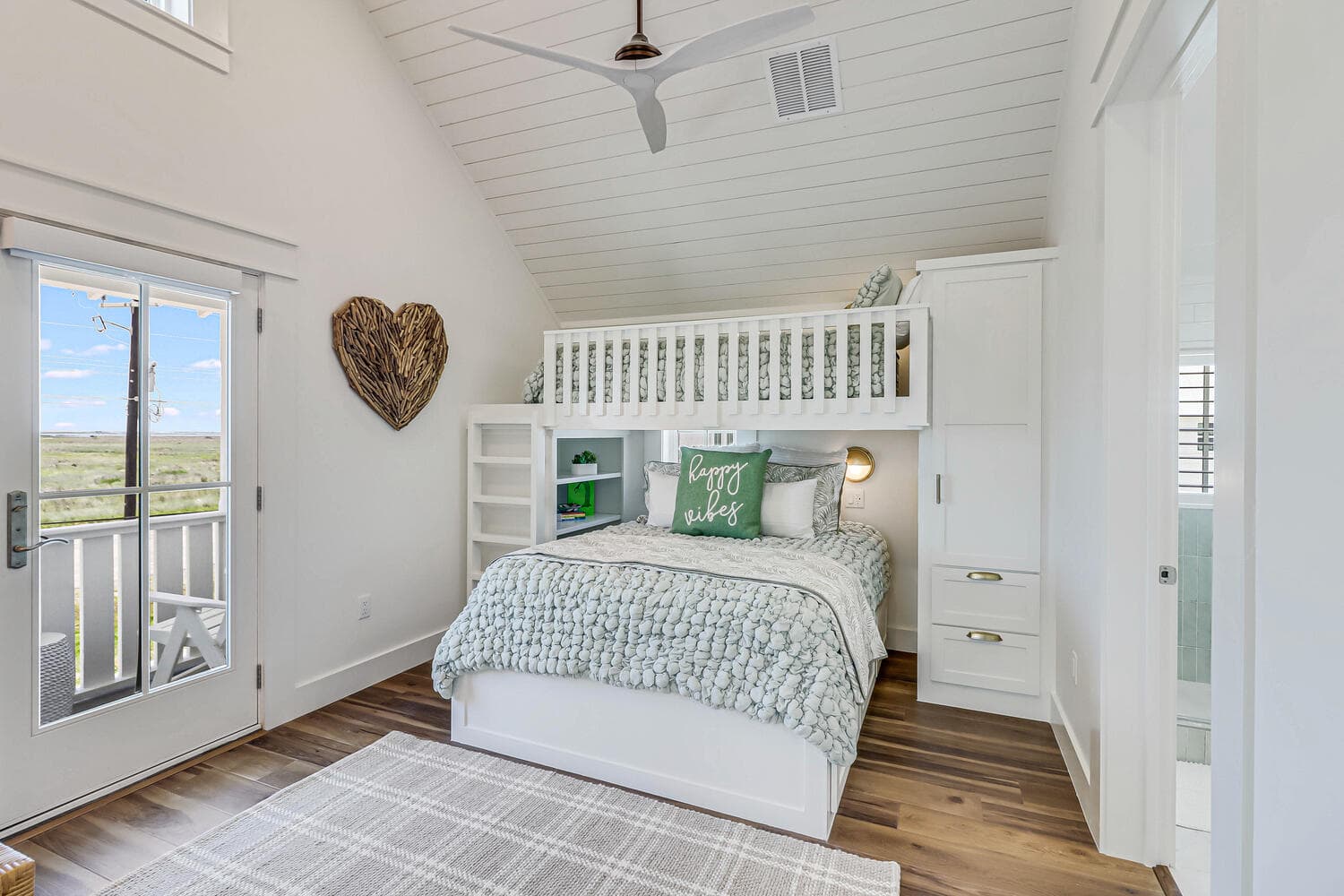 Mint Julep - Image 24