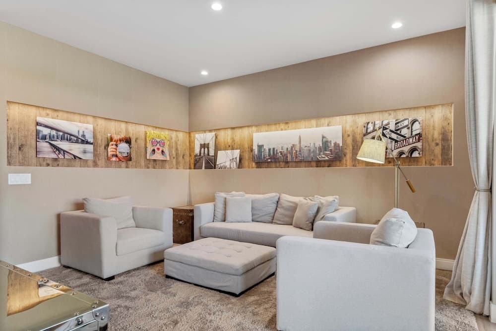 Chic Dream Villa - Image 10