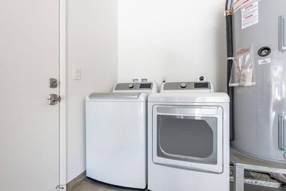 ML Aloha Hoonani - Image 24