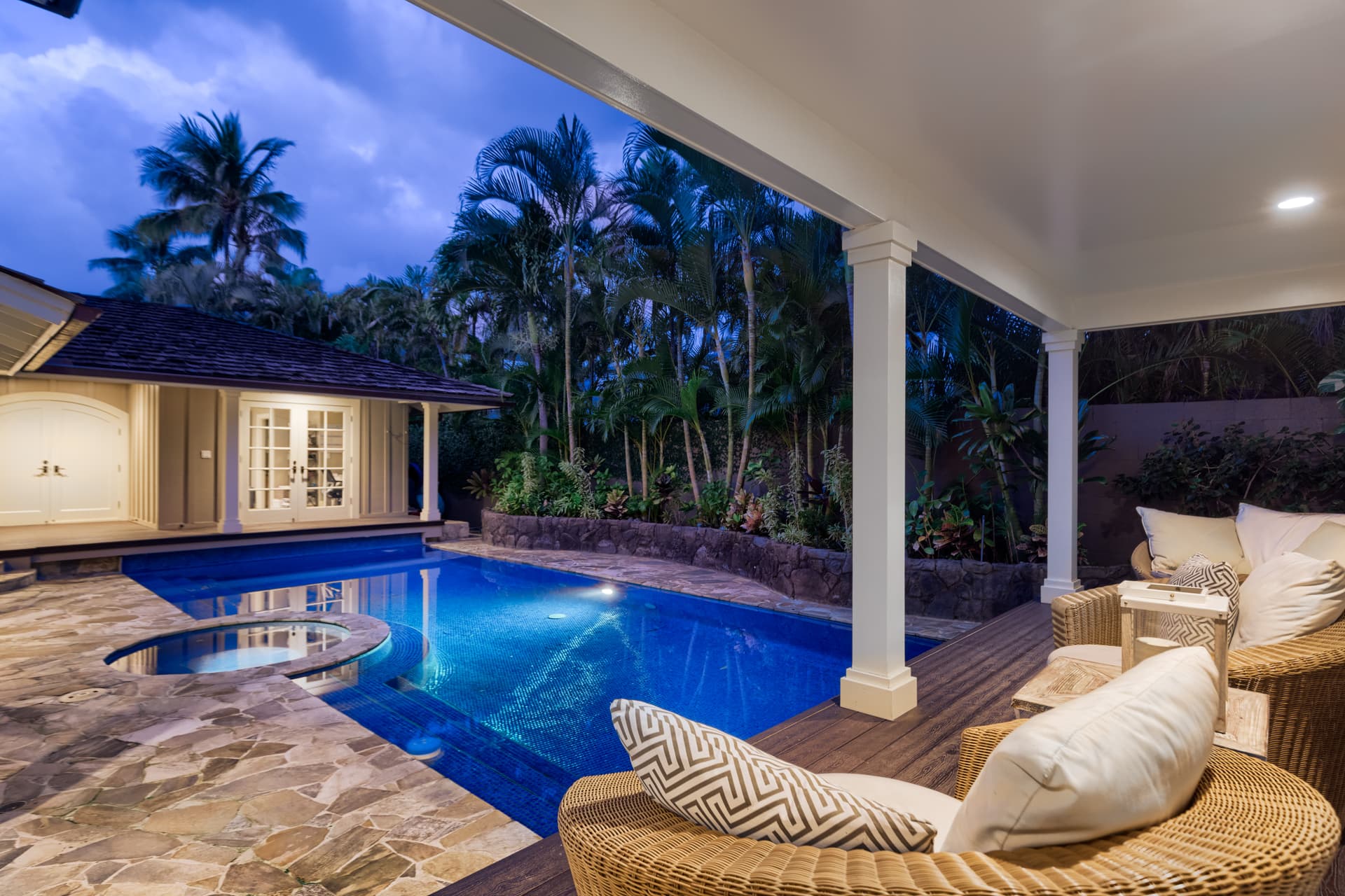 Moana Lani - Image 32