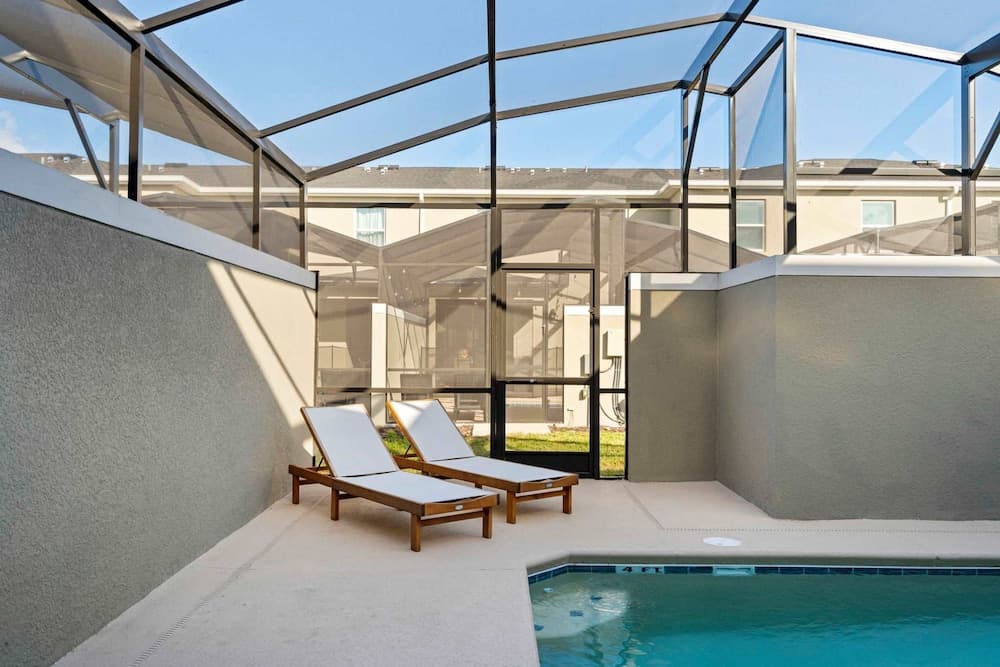 Modern Scrapbook Villa - Image 29