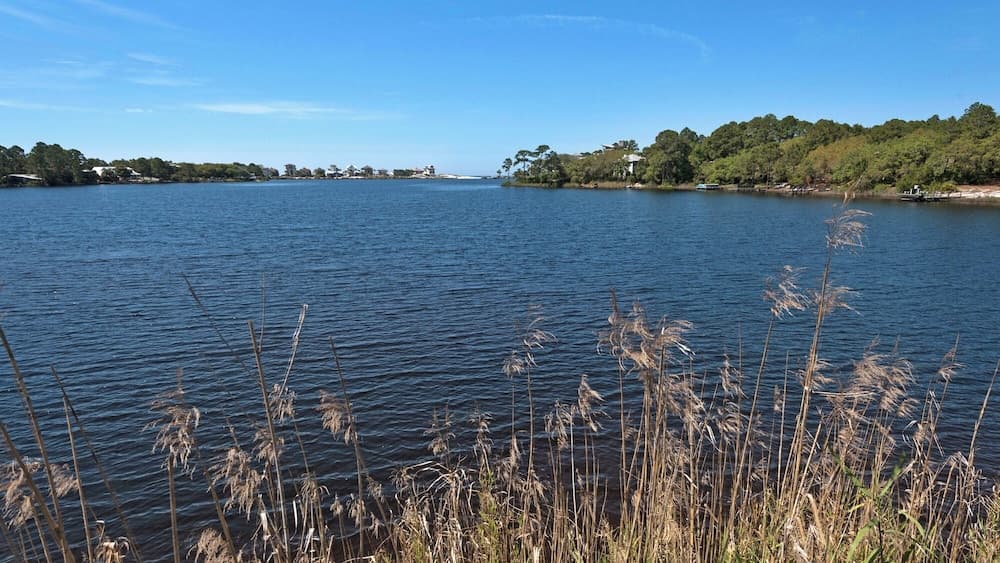 Three Mermaids Haven - Image 52